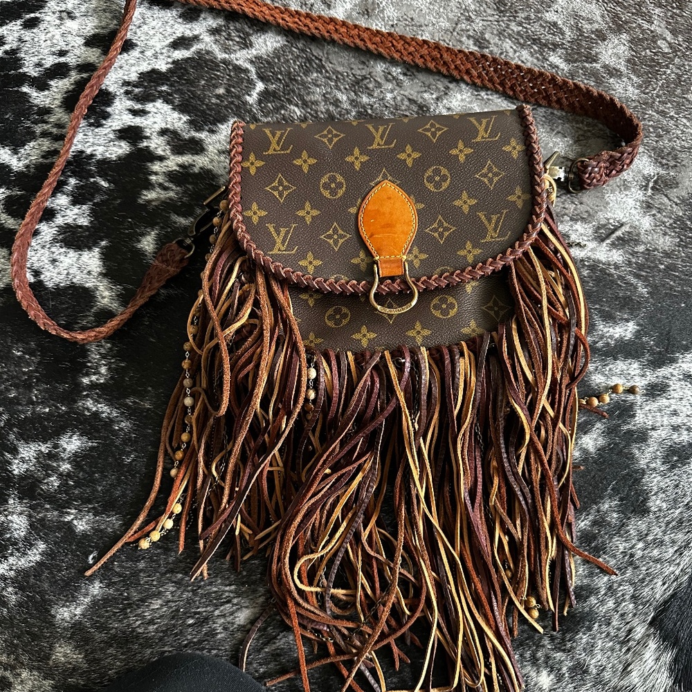 World Traveler Purse